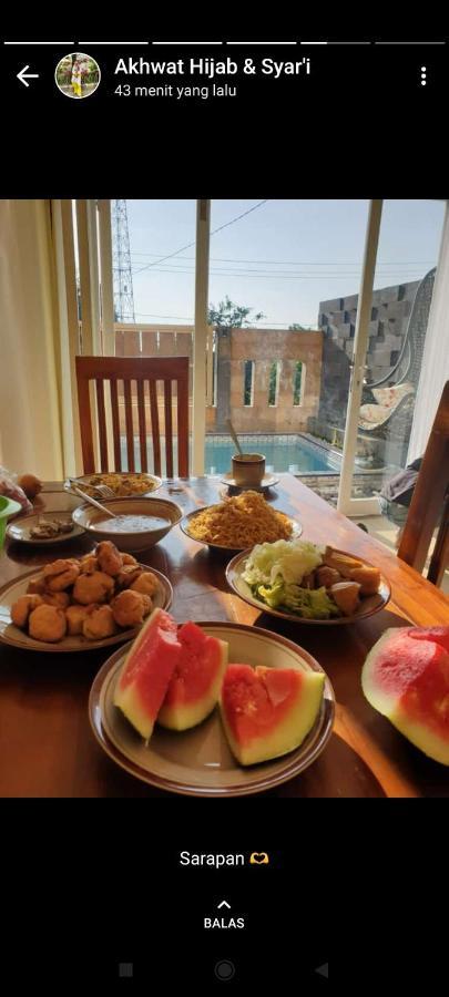הוילה באטו Puncak Pinus And Pool מראה חיצוני תמונה